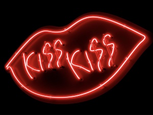 kiss23.39.54